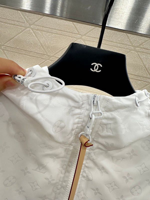 LV25 Obscure Jackquard Jacket White Polyester 291081