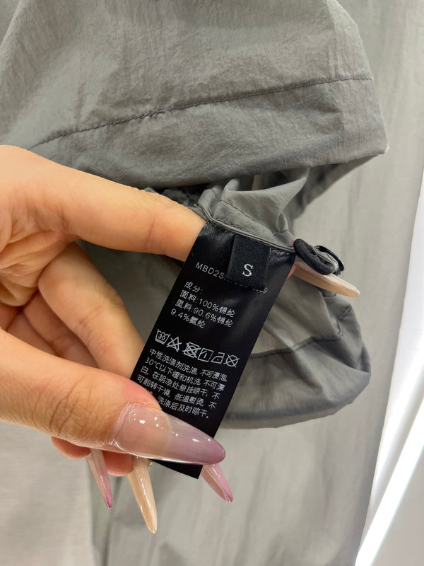 Moncle 25 Hooded Sun-Protective Jacket and Short Skirt Set Gray Nylon 249062