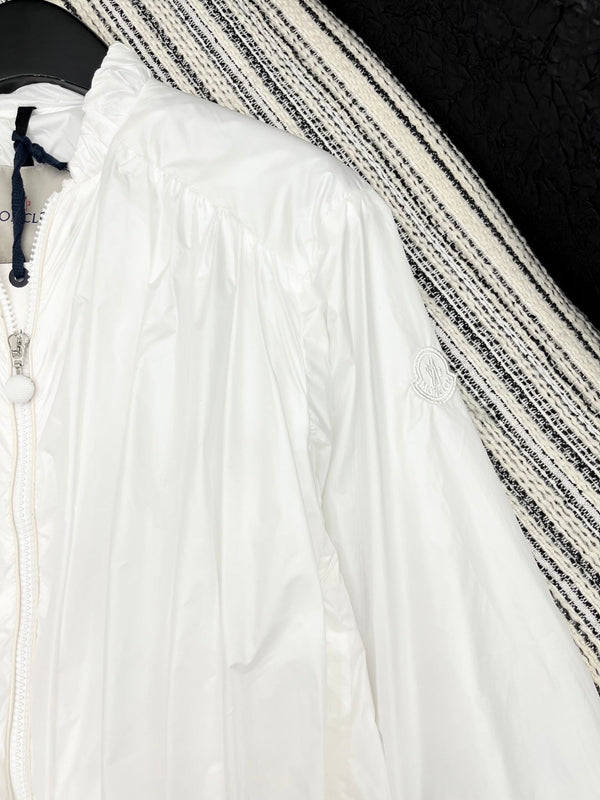 Giacca Moncle 25 con collo alto e doppia zip, in cotone e poliestere, colore bianco 267977