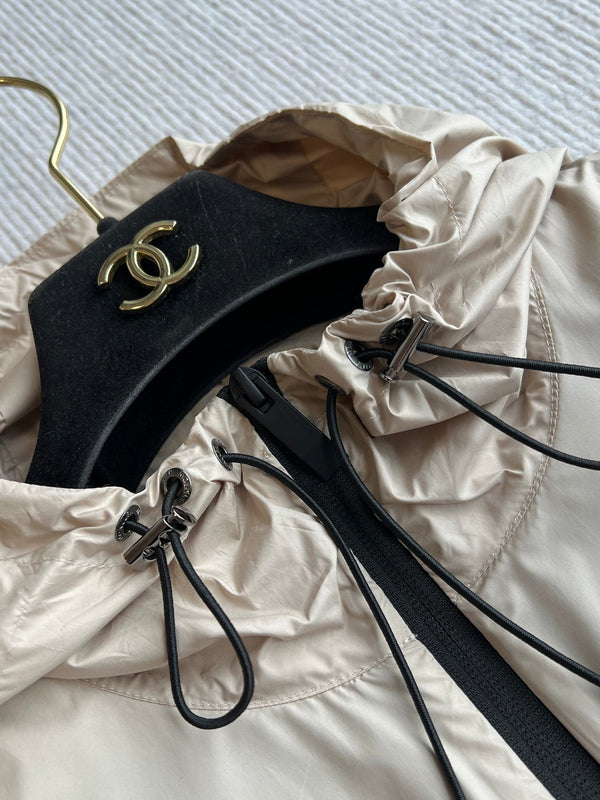 Moncle 25 Sun-Proof and Windproof Jacket Coffee Nylon 269694