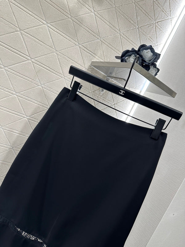 JUPE BRODÉE CHANEL STYLE 284