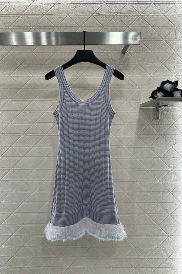ROBE GILET EN CACHEMIRE TRICOTÉ CHANEL STYLE 280