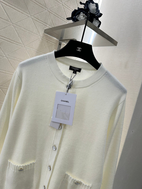 CHANEL CARDIGAN EN LAINE STYLE 271