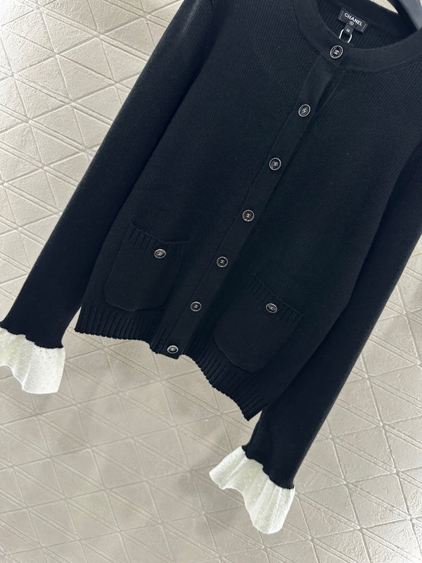 CARDIGAN EN LAINE CHANEL MODÈLE 272