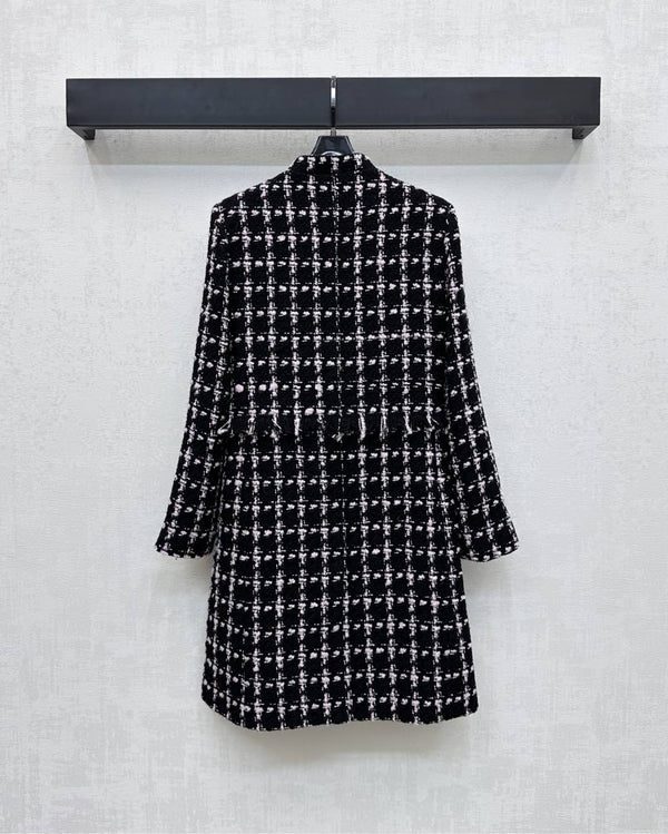 CHANEL ROBE LONGUE EN LAINE STYLE MANTEAU 267