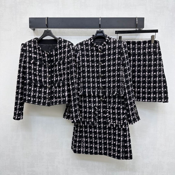 CHANEL ROBE LONGUE EN LAINE STYLE MANTEAU 267