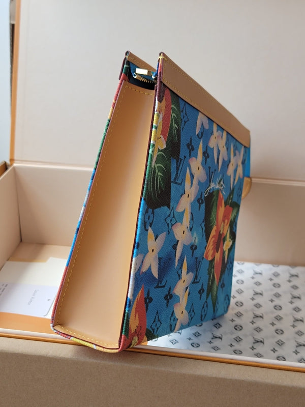 LV Pochette Voyage Clutch Handbag Monogram Canvas 261863