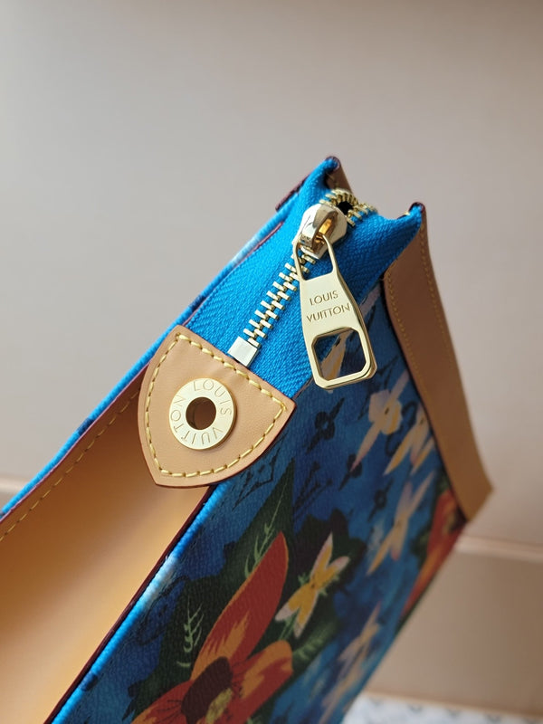 LV Pochette Voyage Clutch Handbag Monogram Canvas 261863