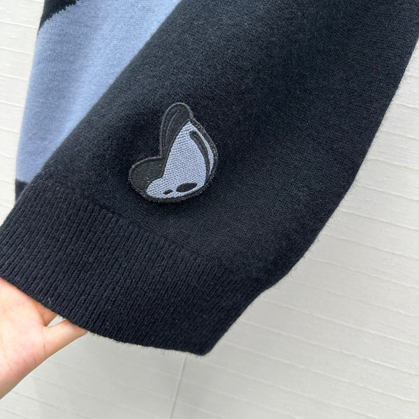 HM Embroidered Logo Vest in Black and Blue Cashmere