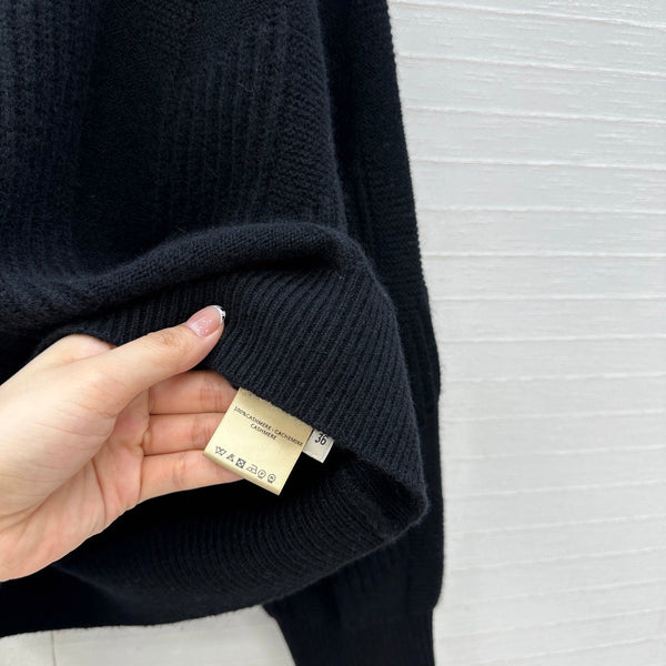 HM Letter Sweater in Black Cashmere
