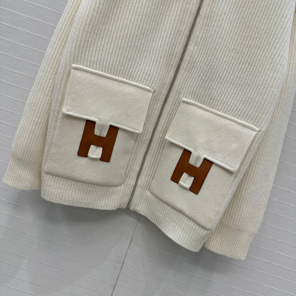 HM 25S Zipped Jacket H Leather Pockets in White Cashmere