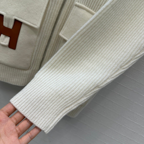 HM 25S Zipped Jacket H Leather Pockets in White Cashmere