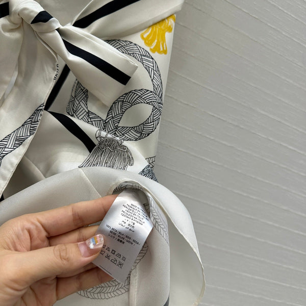 HM 25S Palefroi Remix Sleeveless Dress Graphic Print in White Silk