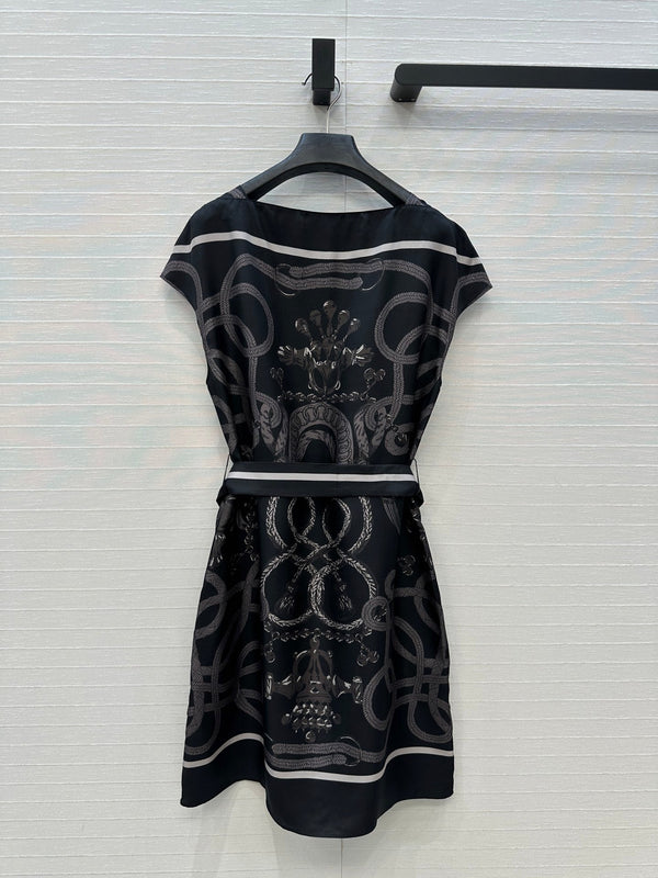 HM 25S Palefroi Remix Sleeveless Dress Graphic Print in Black Silk