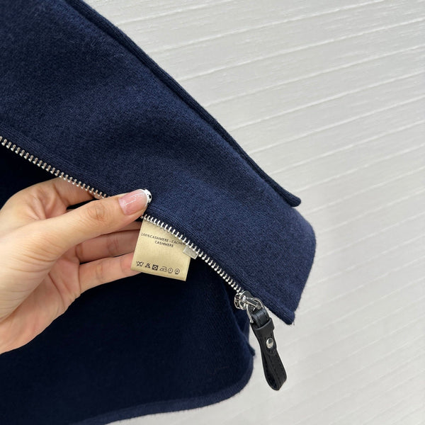 HM 25S Zipped Vest in Blue Cashmere