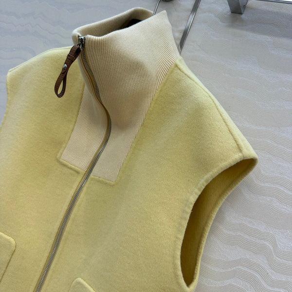 HM 25S Zipped Vest in Light Yellow Wool and Cashmere