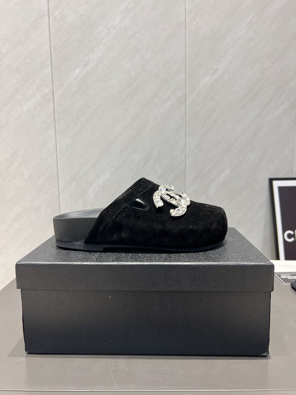 CC 25S Birkenstock Thick-Sole Loafers in Black Velvet 442540