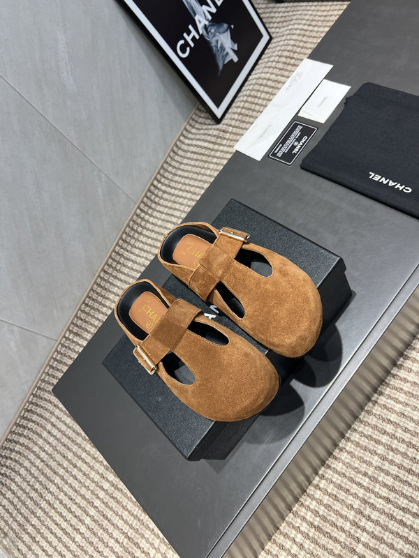 CC 25S Birkenstock Thick-Sole Loafers in Brown Suede 442538