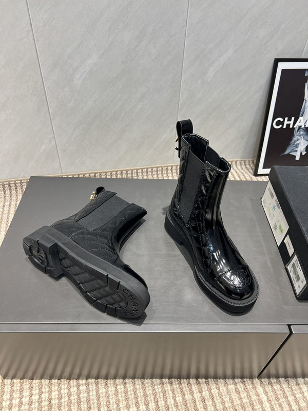 CC 25S Round-Toe Electric Embroidered Thick-Sole Ankle Boots in Black Glossy Cowhide and Embroidered Latticework 442494