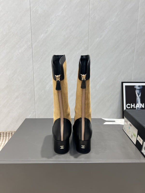 CC 25S Round Toe Mid-Heel Zippered High Boots in Brown Black Cowhide 442488