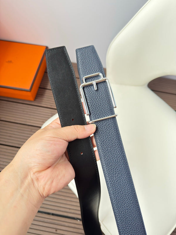 H VOLTE-FACE BELT 38MM SILVER BUCKLE & REVERSIBLE NAVY BLUE AND BLACK LEATHER