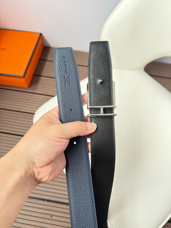 H VOLTE-FACE BELT 38MM SILVER BUCKLE & REVERSIBLE NAVY BLUE AND BLACK LEATHER