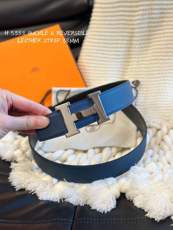 H 5382 BELT 38MM SILVER BUCKLE & REVERSIBLE BLUE AND BLACK LEATHER