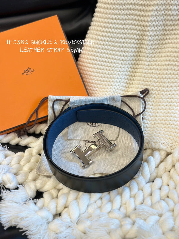 H 5382 BELT 38MM SILVER BUCKLE & REVERSIBLE BLUE AND BLACK LEATHER