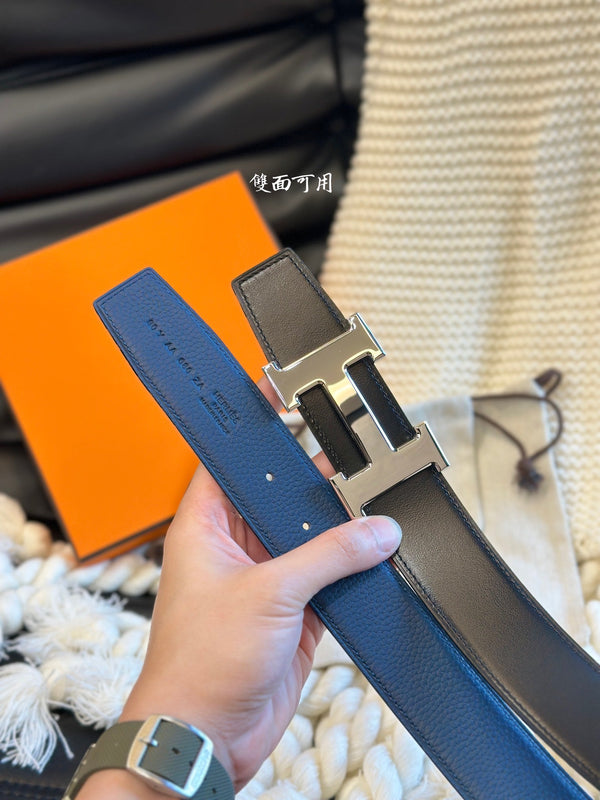 H 5382 BELT 38MM SILVER BUCKLE & REVERSIBLE BLUE AND BLACK LEATHER