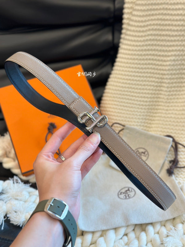 CINTURA BAROCCA H COR 24MM FIBBIA ARGENTO E PELLE REVERSIBILE BEIGE E NERA