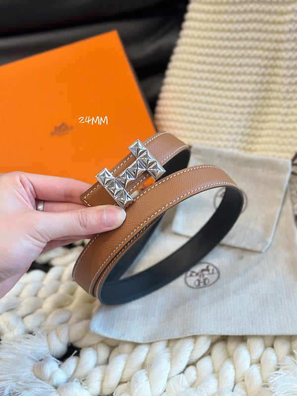 H QUIZZ PARTY BELT 24MM SILVER BUCKLE & REVERSIBLE BROWN AND BLACK LEATHER