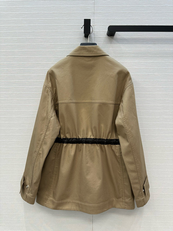 Giacca da camicia BV con cintura in pelle in cotone marrone