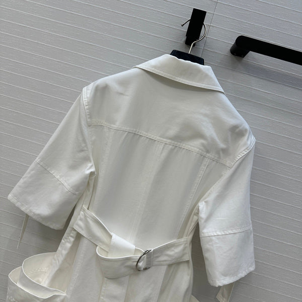 Abito BV con scollo a V e maniche arrotolate in tencel bianco