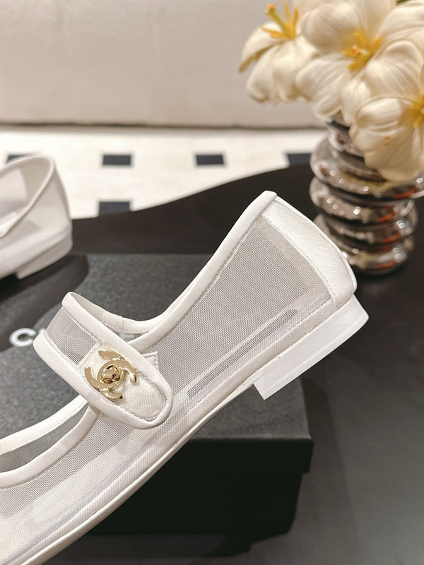 CC 25s Coco Beach Mary Jane Flats White and Black Mesh Cowhide 329016