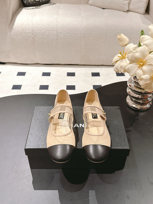 CC 25s Coco Beach Mary Jane Flats Beige and Black Mesh Cowhide 329017
