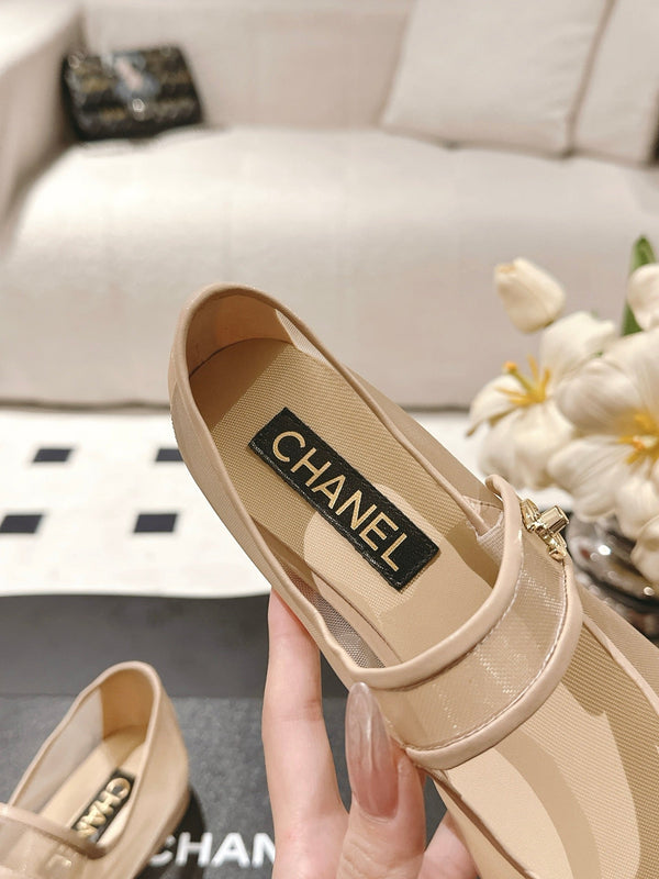 CC 25s Coco Beach Mary Jane Flats Beige and Black Mesh Cowhide 329017