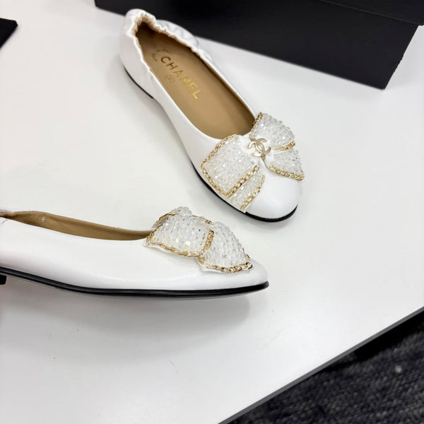 CC 25s Coco Beach Ballet Flats White Sheepskin 331788