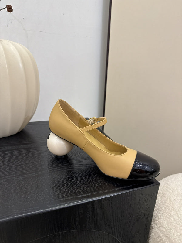 CC 25A Double C Giant Pearl Heel Mary Janes Beige Cowhide 127022