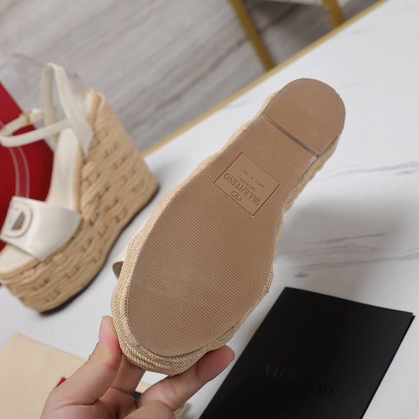 VL Flatform Sandal 15mm In Off Whide Cowhide 456395