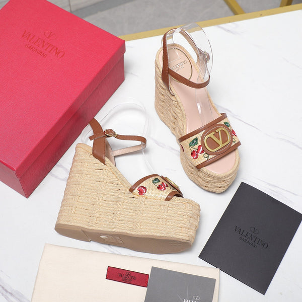 VL Flatform Sandal 15mm In Brown Cherry Embroidery Cowhide 456392