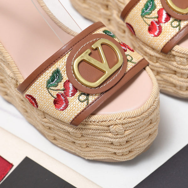 VL Flatform Sandal 15mm In Brown Cherry Embroidery Cowhide 456392