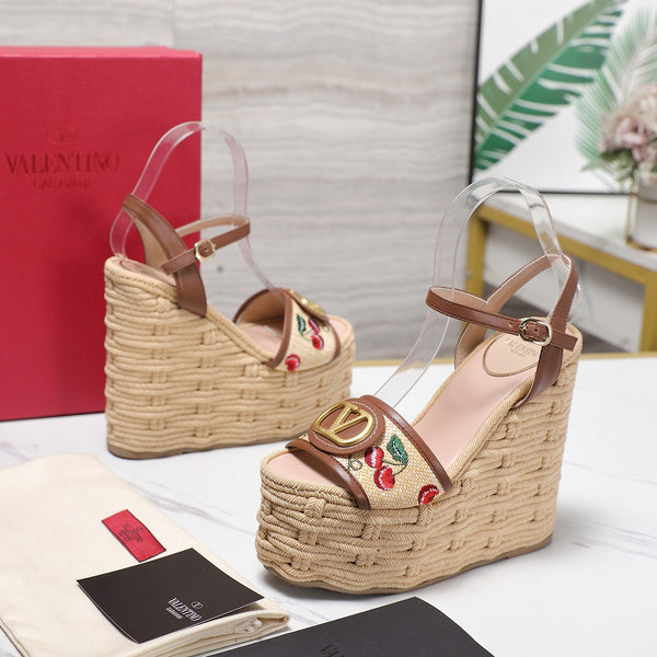 VL Flatform Sandal 15mm In Brown Cherry Embroidery Cowhide 456392