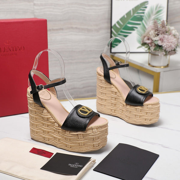 VL Flatform Sandal 15mm In Black Cowhide GHW 456390