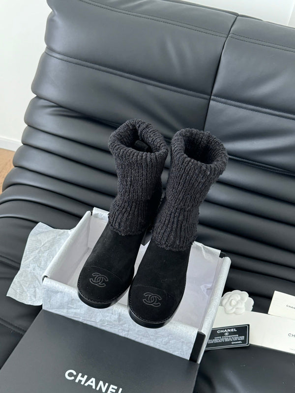 CC 25K Sock Boots Black Suede 458775