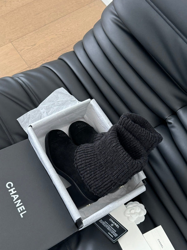 CC 25K Sock Boots Black Suede 458775