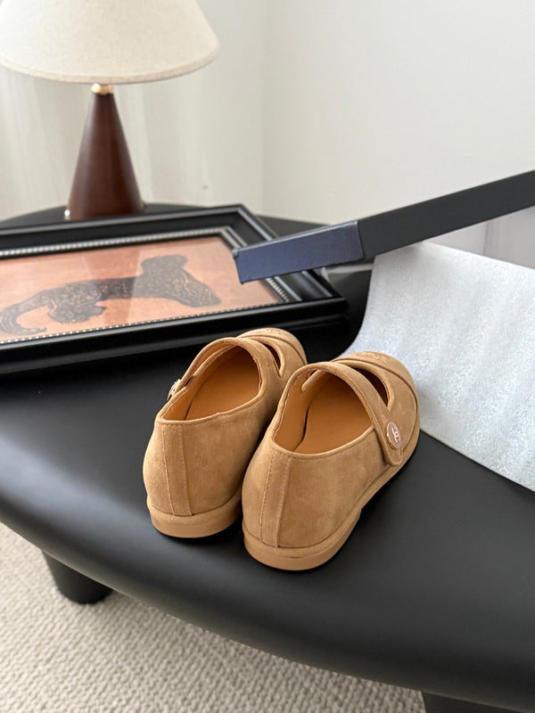CC 25K Mary Jane Flats Tan Suede 458762