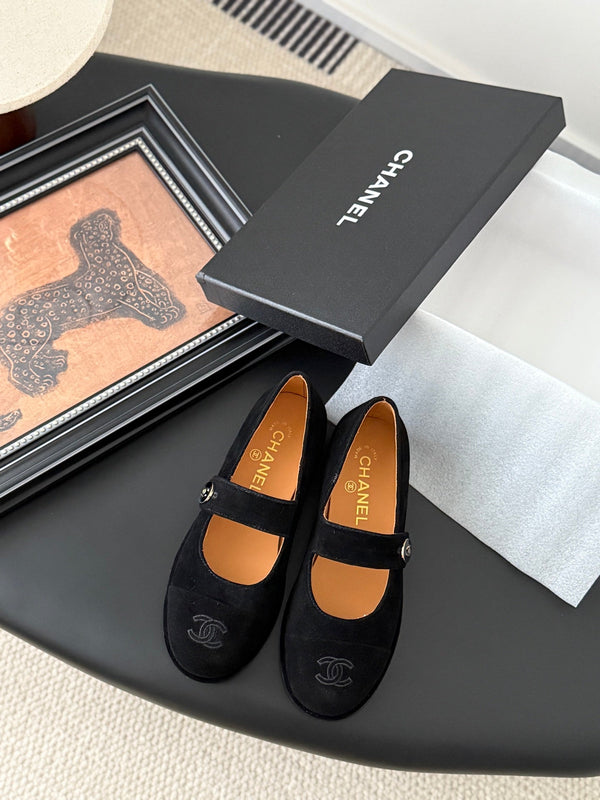 CC 25K Mary Jane Flats Black Suede 458760