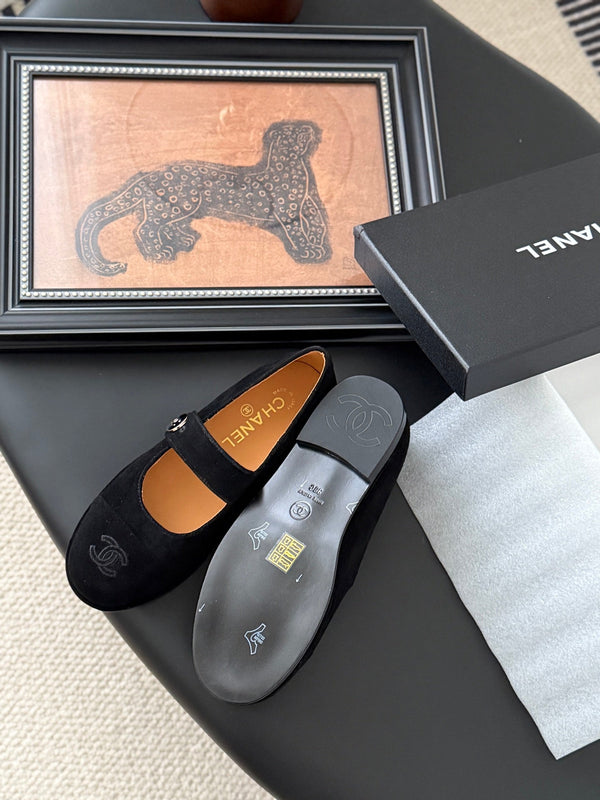 CC 25K Mary Jane Flats Black Suede 458760