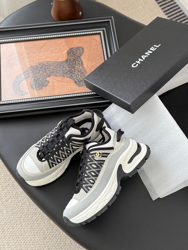 CC 25C New Silver Horn King Sports Sneakers 458693