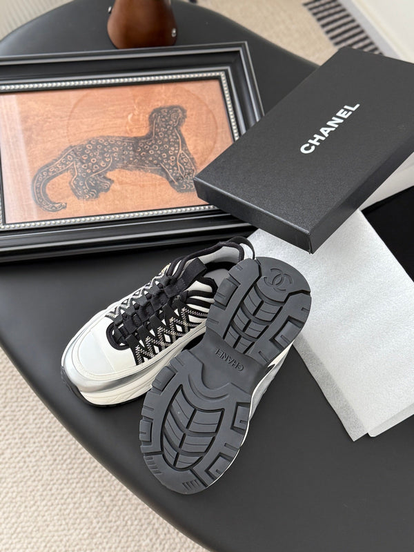 CC 25C New Silver Horn King Sports Sneakers 458687